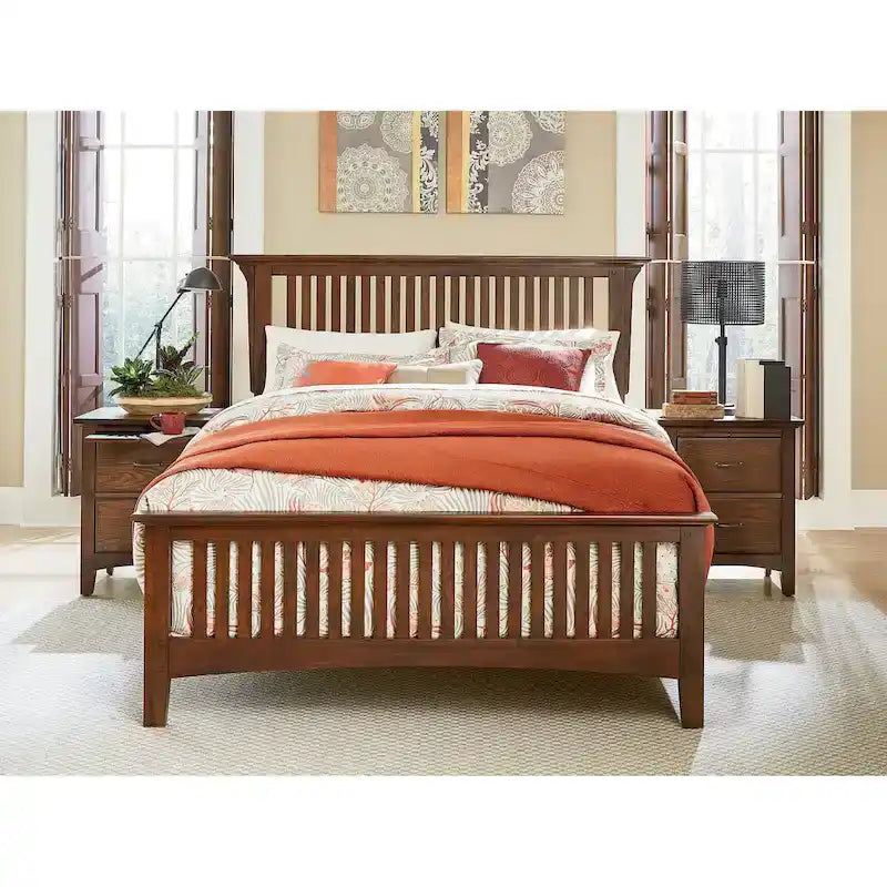 Mission-stijl houten bedframe met vintage eiken afwerking