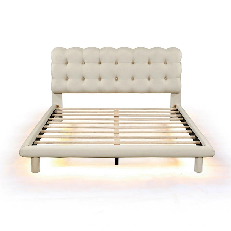 Tweepersoonsbed met fluwelen platform en LED-frame en gecapitonneerd hoofdeinde, beige