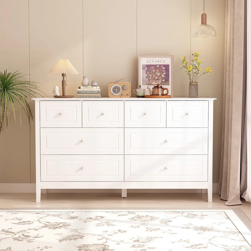 Commode met 6 lades en zilveren ronde knoppen