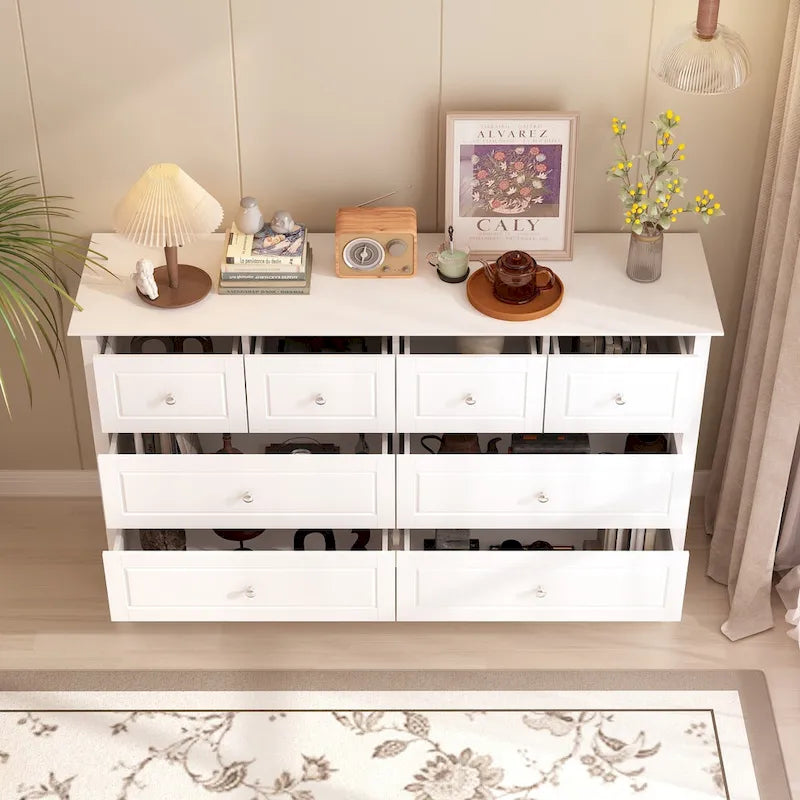 Commode met 6 lades en zilveren ronde knoppen