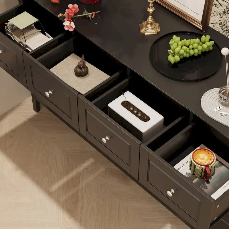 Commode met 6 lades en zilveren ronde knoppen