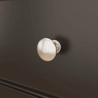 Commode met 6 lades en zilveren ronde knoppen