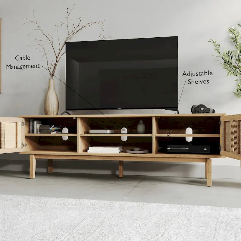 Houten TV-meubel met deuren en kabelbeheer