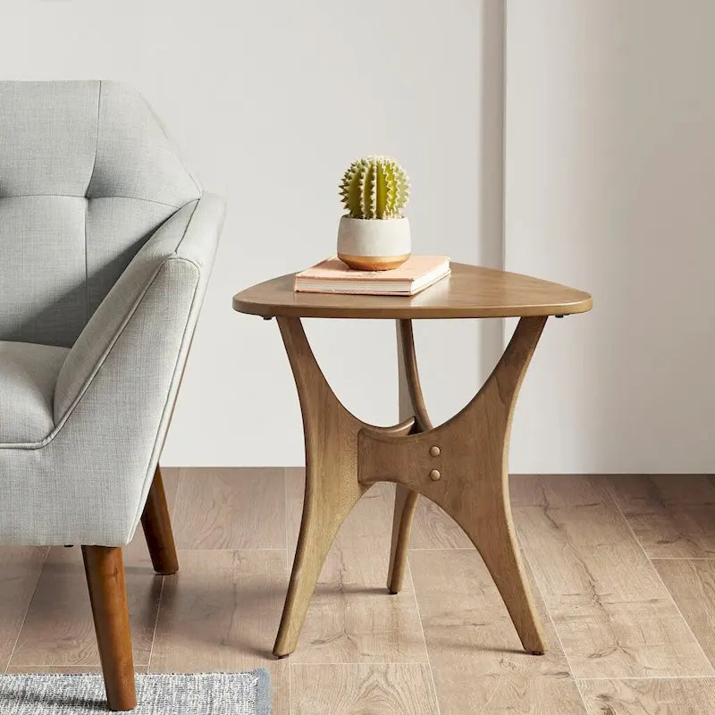 Driehoekige houten bijzettafel – Moderne accenttafel voor woonkamer, slaapkamer en studio