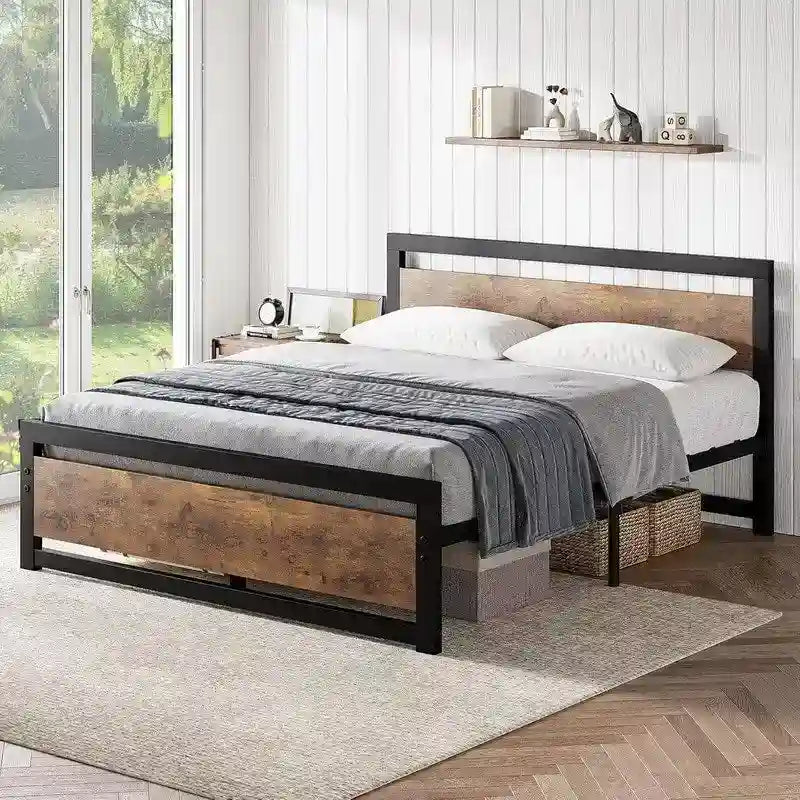 Metalen platformbedframe met hoofd- en voetbord